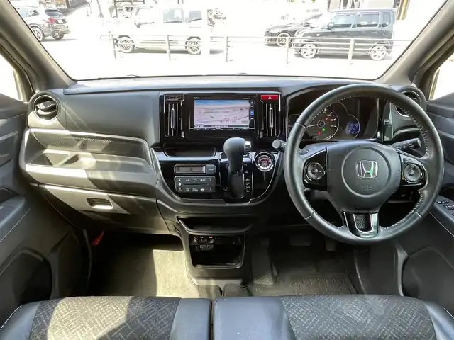 ホンダ Ｎ ＷＧＮ カスタム G SSパッケージ 秋田県 2018(平30)年 6.2万km クリスタルブラックパール 社外ナビ/AM FM CD TV BT AUX /バックカメラ/ハーフレザーシート/シートヒーター/純正フロアマット/衝突軽減ブレーキ/カーテンエアバック/社外スタッドレスタイヤ付き/ドアバイザー/ウインカーミラー