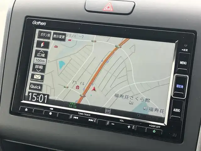 ホンダ フリード G ホンダセンシング 道南・函館 2019(令1)年 1.4万km スーパープラチナグレーメタリック /純正インターナビ（VXM-204VFi)/ (フルセグTV/DVD/CD/SD/BT/FM/AM)//15インチ冬タイヤ積込//純正エンジンスターター//純正ドライブレコーダー（前後）//バックカメラ//寒冷地仕様//両側パワースライドドア//ホンダセンシング//レーンキープアシスト//横滑り防止//フロントワイパーデアイサー//アダプティブクルーズコントロール//アイドリングストップ//サイドリフトアップシート//前席シートヒーター//革巻きステアリング//ステアリングスイッチ//ビルトインETC//プッシュスタート//スマートキー//スペアキー//LEDヘッドライト//フォグランプ//ウィンカーミラー