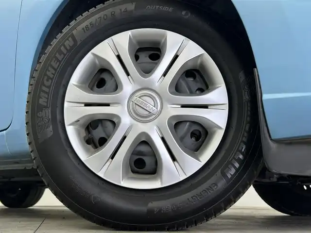 日産 ノート X 群馬県 2016(平28)年 4.1万km ソニックブルー 純正７型ナビ　全方位カメラ　Ｂｌｕｅｔｏｏｔｈ　エマージェンシーブレーキ　電動格納ミラー　前後コーナーセンサー　ＥＴＣ　オートライト　アイドリングストップ　プッシュスタート　スマートキー