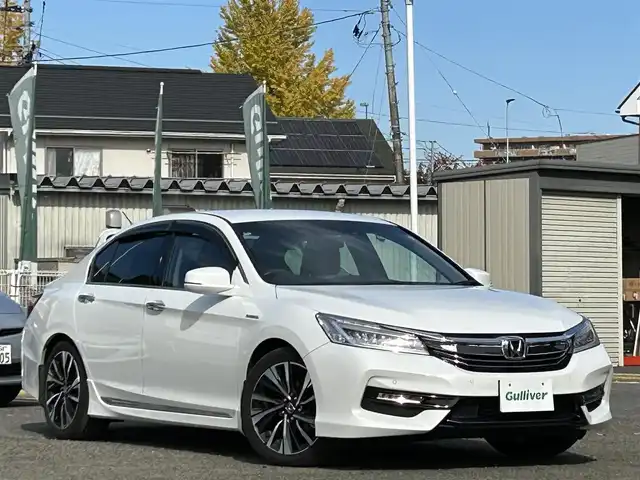 ホンダ アコード ハイブリッド EX 宮城県 2016(平28)年 10.2万km ホワイトオーキッドパール 純正ナビ（フルセグＴＶ、ＡＭ、ＦＭ、ＵＳＢ、ＢＴ、ＤＶＤ、ＣＤ）//純正フロアマット//ドラレコ//純正ＡＷ//追従型クルコン//全席シートヒーター//ビルトインＥＴＣ//バックカメラ//スペアキー//社外ＡＷ//USBポート//オートライト//横滑り防止機能//プリクラッシュセーフティ