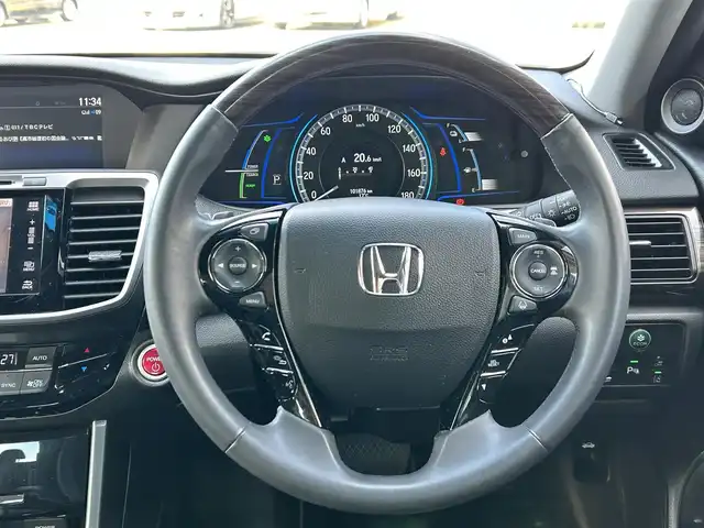 ホンダ アコード ハイブリッド EX 宮城県 2016(平28)年 10.2万km ホワイトオーキッドパール 純正ナビ（フルセグＴＶ、ＡＭ、ＦＭ、ＵＳＢ、ＢＴ、ＤＶＤ、ＣＤ）//純正フロアマット//ドラレコ//純正ＡＷ//追従型クルコン//全席シートヒーター//ビルトインＥＴＣ//バックカメラ//スペアキー//社外ＡＷ//USBポート//オートライト//横滑り防止機能//プリクラッシュセーフティ