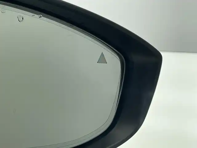 マツダ マツダ３ファストバック 20S プロアクティブ ツーリングS 愛知県 2020(令2)年 2.3万km スノーフレイクホワイトパールマイカ 純正８．８ナビ　ＢＯＳＥ　シートヒーター　全方位カメラ　ＨＤＭＩ　ＢＳＭ　ＨＵＤ　追従クルコン　フルセグ　ＤＶＤ　メモリーシート　パドルシフト　ステアリングヒーター　衝突軽減　コーナーセンサー　ＥＴＣ　ドラレコ　ＬＥＤライト　オートハイビーム　３６０°ビューモニター　ＵＳＢ接続　Bluetooth　純正フロアマット　車線逸脱　純正１８インチAW　プッシュスタート　スマートキー