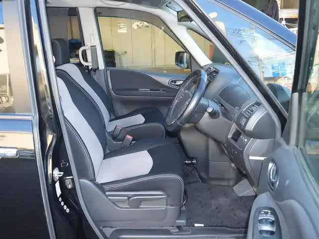 日産 セレナ ライダー ブラックライン 栃木県 2013(平25)年 5.2万km スーパーブラック ワンオーナー/クルーズコントロール/ALPINE製10.2インチフリップダウンモニター/安全装備/(VDC/ヒルスタートアシスト/アイドリングストップ)/両側パワースライドドア/純正SDナビ/(フルセグ/AM/FM/CD/DVD/BT)/ETC/キセノンヘッドライト/フォグランプ/オートライト/ステアスイッチ/新車保証書/記録簿/(H28/H29/H30/R2/R4/R6)/取扱説明書