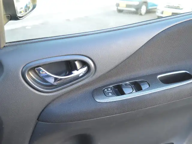 日産 セレナ ライダー ブラックライン 栃木県 2013(平25)年 5.2万km スーパーブラック ワンオーナー/クルーズコントロール/ALPINE製10.2インチフリップダウンモニター/安全装備/(VDC/ヒルスタートアシスト/アイドリングストップ)/両側パワースライドドア/純正SDナビ/(フルセグ/AM/FM/CD/DVD/BT)/ETC/キセノンヘッドライト/フォグランプ/オートライト/ステアスイッチ/新車保証書/記録簿/(H28/H29/H30/R2/R4/R6)/取扱説明書