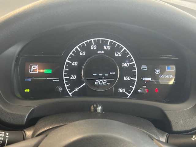 日産 ノート e－パワー X 静岡県 2019(平31)年 7万km ブリリアントホワイトパール (株)IDOMが運営する【じしゃロン浜松店】の自社ローン専用車両になりますこちらは現金またはオートローンご利用時の価格です。自社ローンご希望の方は別途その旨お申付け下さい/純正ナビ　/フルセグＴＶ　/全方位カメラ　/衝突軽減ブレーキ　/車線逸脱警告　/デジタルインナーミラー　/先行車発進のお知らせ　/ＬＥＤヘッドライト　/純正１５アルミホイール /スマートキー /プッシュスタート