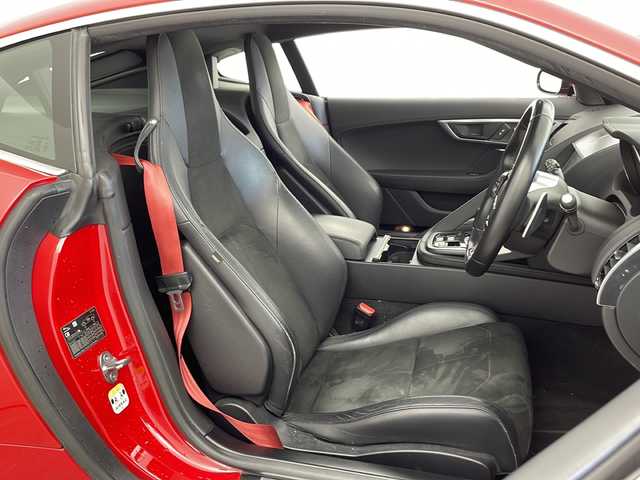 ジャガー Ｆ-ＴＹＰＥ R ダイナミック クーペ 兵庫県 2019(令1)年 6.7万km 赤 純正ナビ/ガラスルーフ/ＭＥＲＩＤＩＡＮスピーカー/クルーズコントロール/バックカメラ/前後ドラレコ/ハーフレザー/パワーシート/ＥＴＣ/コーナーセンサー/ＬＥＤオートライト/純正１９インチアルミホイール/純正フロアマット