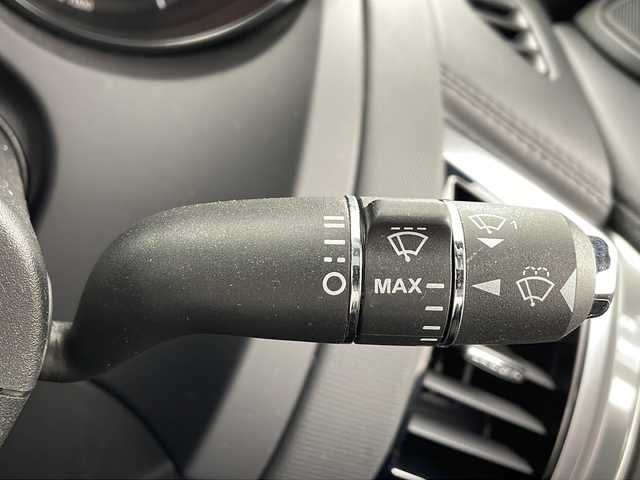 ジャガー Ｆ-ＴＹＰＥ R ダイナミック クーペ 兵庫県 2019(令1)年 6.7万km 赤 純正ナビ/ガラスルーフ/ＭＥＲＩＤＩＡＮスピーカー/クルーズコントロール/バックカメラ/前後ドラレコ/ハーフレザー/パワーシート/ＥＴＣ/コーナーセンサー/ＬＥＤオートライト/純正１９インチアルミホイール/純正フロアマット