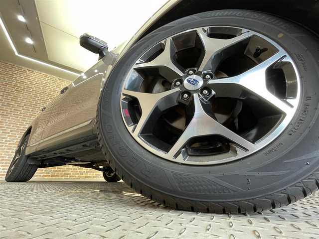 スバル フォレスター 2．0i－S アイサイト 岩手県 2014(平26)年 6.2万km バーニッシュドブロンズメタリック ４WD/本革シート/X-MODE/STIフレキシブルタワーバー/パワーバックドア/アイサイトVer.2/プリクラッシュブレーキ/全車速追従機能付きクルーズコントロール/車線逸脱警報/AT誤発進抑制機能/先行車発進告知機能/横滑り防止装置/アイドリングストップ/ヒルディセントコントロール/SI-DRIVE/コーナーセンサー/パワーシート/シートヒーター/KENWOODナビ/（CD/DVD/フルセグ/SD/USB/Bluetooth）/KENWOODサブウーファー/コンパス付き自動防眩ミラー/バックカメラ/ドライブレコーダー/ETC/HIDヘッドライト/フロント・リヤフォグランプ/純正18インチアルミホイール
