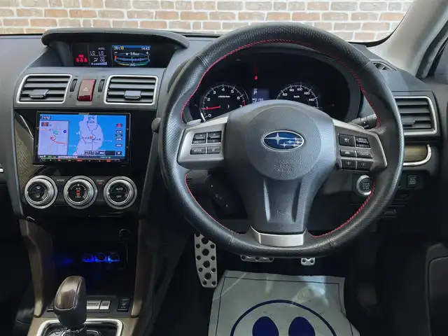 スバル フォレスター 2．0i－S アイサイト 岩手県 2014(平26)年 6.2万km バーニッシュドブロンズメタリック ４WD/本革シート/X-MODE/STIフレキシブルタワーバー/パワーバックドア/アイサイトVer.2/プリクラッシュブレーキ/全車速追従機能付きクルーズコントロール/車線逸脱警報/AT誤発進抑制機能/先行車発進告知機能/横滑り防止装置/アイドリングストップ/ヒルディセントコントロール/SI-DRIVE/コーナーセンサー/パワーシート/シートヒーター/KENWOODナビ/（CD/DVD/フルセグ/SD/USB/Bluetooth）/KENWOODサブウーファー/コンパス付き自動防眩ミラー/バックカメラ/ドライブレコーダー/ETC/HIDヘッドライト/フロント・リヤフォグランプ/純正18インチアルミホイール