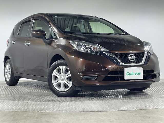 日産 ノート X 神奈川県 2019(令1)年 6万km インペリアルアンバーP 純正SDナビゲーション【MM318D-W】/フルセグ　CD　DVD　SD　Bluetooth】/バックカメラ/アイドリングストップ/ハイビームアシスト/インテリジェントエマージェンシーブレーキ/VDC/車線逸脱警報/踏み間違い衝突防止アシスト/フロント/バックソナー/社外ETC/純正前方ドライブレコーダー/オートライト/ハイビームアシスト/プッシュスタート/スマートキー/スペアキー/純正フロアマット