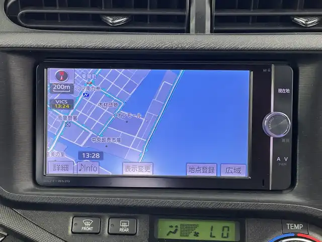 トヨタ アクア G ブラックソフトレザーセレ 鹿児島県 2013(平25)年 4.4万km クールソーダメタリック ディーラーＯＰナビ　/（フルセグ/Bluetooth/DVD/SD/CD)　/前方ドライブレコーダー　/バックカメラ　/ETC　/コーナーポール　/ウィンカーミラー　/イモビライザー　/フォグランプ　/ヘッドライトウォッシャー　/純正15インチアルミホイール/スマートキー
