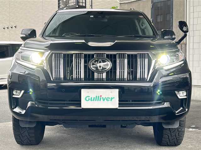 トヨタ ランドクルーザー プラド TX 徳島県 2023(令5)年 3.9万km ブラック ワンオーナー /サンルーフ/7インチ純正SDナビ/(NSZT-W68T)/CD/DVD再生機能/Bluetooth /バックカメラ /ＬＥＤヘッドライト /フロントフォグランプ/ウィンカーミラー /電動格納ミラー/ヘッドライトウォッシャー/オールオートウィンドウ/ルーフレール /クルコン追従有 /レーンキープアシスト/純正ドラレコ(前方のみ) /MUD VANCE17インチAW  /サイドステップ /Wエアバッグ/カーテンエアバッグ