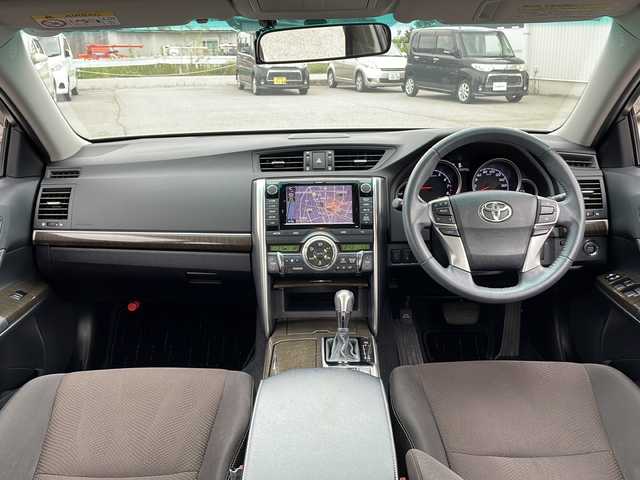 トヨタ マークＸ 250G Four 石川県 2014(平26)年 7万km ホワイトパールクリスタルシャイン 4WD/インテリジェントパーキングアシスト/・クリアランスソナー/・コーナーセンサー/純正ＨＤＤナビ/【Bluetooth・フルセグTV・CD・DVD・AUX】/USB入力端子/バックカメラ　/キセノンヘッドライト/・フォグランプ/・オートライト/パワーシート　/エンジンプッシュスタート/・スマートキー/・スペアキー/ドライブレコーダー　/電動格納ミラー/ビルトインETC/サマータイヤ車載/保証書/取扱説明書