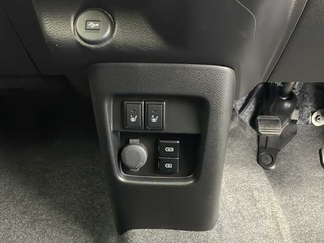 スズキ ハスラー タフワイルド・ターボ 秋田県 2025(令7)年 0.3万km オフブルーメタリック/ブラック 2トーン ４WD/純正ナビ 【AM/FM/CD/DVD/BT】/ワンオーナー /フルセグTV /全方位カメラ  /プッシュスタート/ LEDヘッドライト　/クルーズコントロール　/セーフティサポート /パドルシフト　/純正AW /横滑り防止装置　/レーンキープアシスト　/コーナーセンサー /衝突被害軽減システム/ルーフレール/純正AW/前席シートヒーター/純正フロアマット/USBポート/オートエアコン /スマートキー/スペアキー有り/アイドリングストップ/保証書