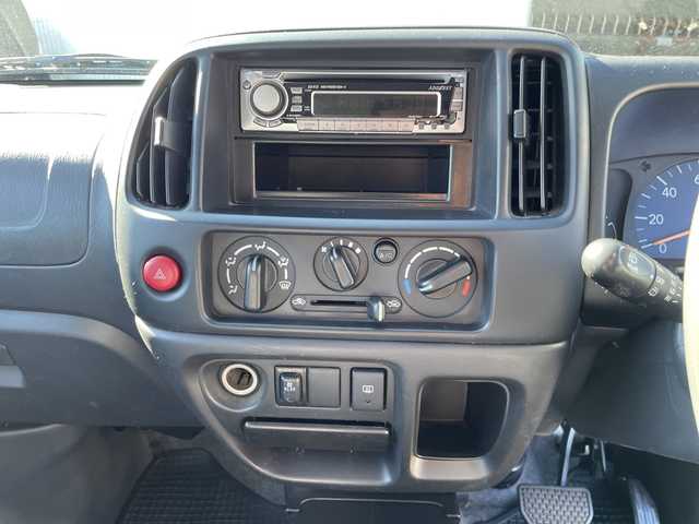 スズキ エブリイ ジョイン 神奈川県 2004(平16)年 1.4万km シルキーシルバーメタリック FM/AM/CD