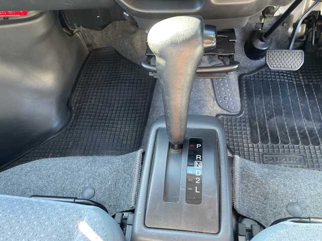 スズキ エブリイ ジョイン 神奈川県 2004(平16)年 1.4万km シルキーシルバーメタリック FM/AM/CD