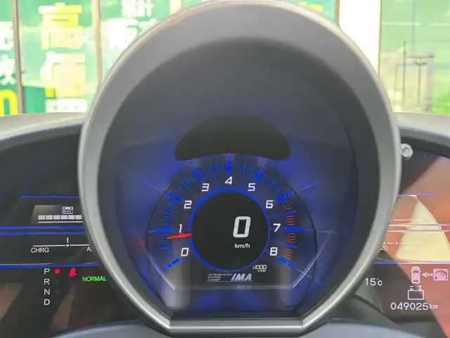 ホンダ ＣＲ－Ｚ α 奈良県 2011(平23)年 4.9万km プレミアムホワイトパール 純正ホンダインターナビ　[9NHF]/バックカメラ　/地デジ　/黒革調シートカバー　/ビルトインＥＴＣ　/パドルシフト　/クルーズコントロール　/スペアキー /フォグライト /革巻きステアリング /電動格納ミラー /SPORTモード