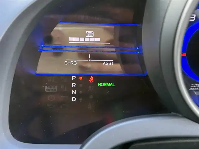 ホンダ ＣＲ－Ｚ α 奈良県 2011(平23)年 4.9万km プレミアムホワイトパール 純正ホンダインターナビ　[9NHF]/バックカメラ　/地デジ　/黒革調シートカバー　/ビルトインＥＴＣ　/パドルシフト　/クルーズコントロール　/スペアキー /フォグライト /革巻きステアリング /電動格納ミラー /SPORTモード