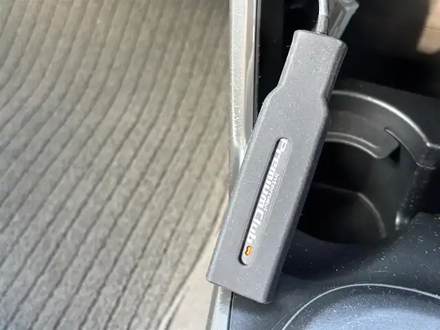 ホンダ ＣＲ－Ｚ α 奈良県 2011(平23)年 4.9万km プレミアムホワイトパール 純正ホンダインターナビ　[9NHF]/バックカメラ　/地デジ　/黒革調シートカバー　/ビルトインＥＴＣ　/パドルシフト　/クルーズコントロール　/スペアキー /フォグライト /革巻きステアリング /電動格納ミラー /SPORTモード