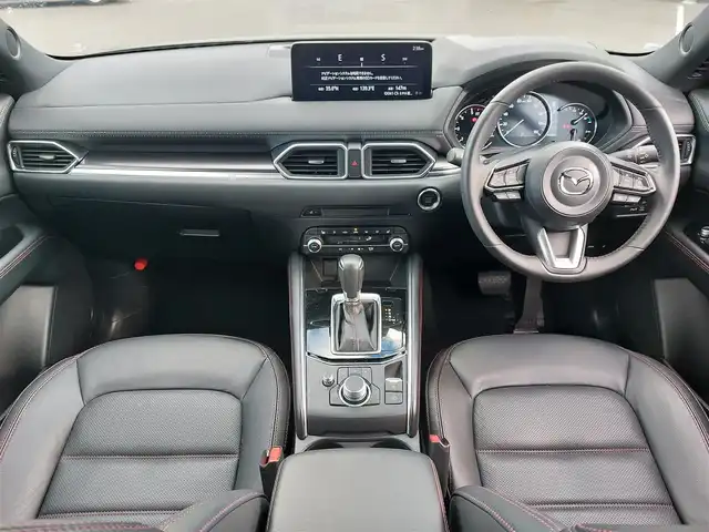 マツダ ＣＸ－５ XD スポーツアピアランス 東京都 2023(令5)年 1.7万km ジェットブラックマイカ i-ACTIVSENSE/・アドバンストSCBS/・AT誤発進抑制制御/・レーンアシスト/・レーダークルーズコントロール/・ブラインドスポットモニタリング/・ヘッドアップディスプレイ/純正10型ナビ/・BT/AM/FM/TV/・AppleCarplay/androidauto/360度モニター/レザーシート/シートヒーター/メモリー機能付/ステアリングヒーター/電動リアゲート/LEDヘッドライト/ETC/ワイヤレス充電