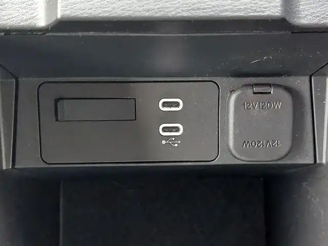 マツダ ＣＸ－５ XD スポーツアピアランス 東京都 2023(令5)年 1.7万km ジェットブラックマイカ i-ACTIVSENSE/・アドバンストSCBS/・AT誤発進抑制制御/・レーンアシスト/・レーダークルーズコントロール/・ブラインドスポットモニタリング/・ヘッドアップディスプレイ/純正10型ナビ/・BT/AM/FM/TV/・AppleCarplay/androidauto/360度モニター/レザーシート/シートヒーター/メモリー機能付/ステアリングヒーター/電動リアゲート/LEDヘッドライト/ETC/ワイヤレス充電