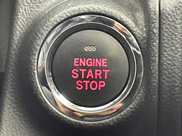 スバル フォレスター ハイブリッド X－ブレイク 大阪府 2020(令2)年 4.5万km クリスタルホワイトP アイサイト/・衝突軽減ブレーキ/・レーンキープアシスト/純正ダイアトーンメモリーナビ/（CD/DVD/Bluetooth/フルセグTV）/バック、フロント、左サイドカメラ/ETC/パドルシフト/デジタルインナーミラー/電動テールゲート/ハーフレザーシート/前席パワーシート/前席シートヒーター/ステアリングヒーター/LEDヘッドライト/フォグランプ/ドアバイザー/フロアマット/スマートキー×２