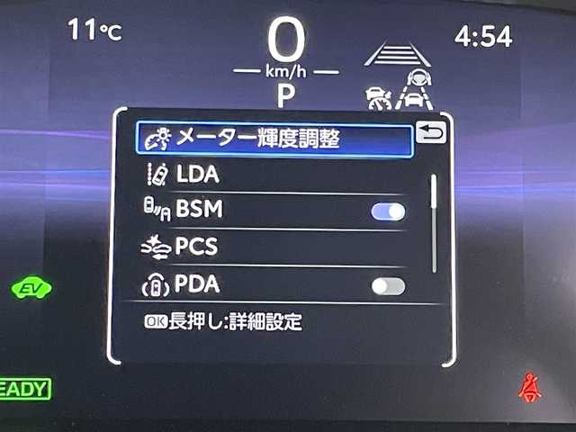 トヨタ カローラ クロス ハイブリッド Z 福岡県 2025(令7)年 0.1万km未満 プラチナホワイトパールマイカ 登録済未使用車　/純正ナビ（フルセグＴＶ）　/全方位カメラ　/ＥＴＣ２．０　/ＡＣＣ　/障害物センサー　/ＰＣＳ　/ＬＤＡ　/ＢＳＭ　/ＰＫＳＢ　/パーキングアシスト　/シートヒーター　/パワーバックドア　/ハーフレザーシート