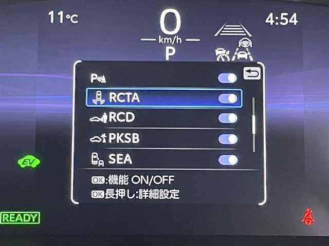 トヨタ カローラ クロス ハイブリッド Z 福岡県 2025(令7)年 0.1万km未満 プラチナホワイトパールマイカ 登録済未使用車　/純正ナビ（フルセグＴＶ）　/全方位カメラ　/ＥＴＣ２．０　/ＡＣＣ　/障害物センサー　/ＰＣＳ　/ＬＤＡ　/ＢＳＭ　/ＰＫＳＢ　/パーキングアシスト　/シートヒーター　/パワーバックドア　/ハーフレザーシート