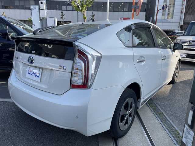 トヨタ プリウス S　マイコーデ 兵庫県 2014(平26)年 5.2万km ホワイトパールクリスタルシャイン (株)IDOMが運営する【じしゃロン西宮店】の自社ローン専用車両になります。こちらは現金またはオートローンご利用時の価格です。自社ローンご希望の方は別途その旨お申付け下さい/＊ETC/＊バックカメラ/＊フルセグ/＊オートライト