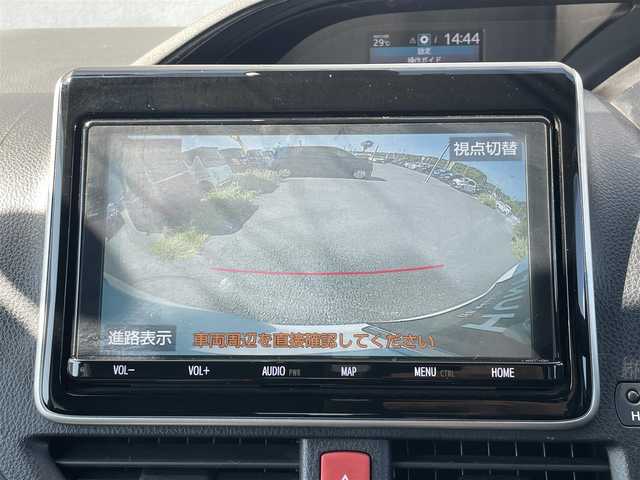トヨタ ノア Si ダブルバイビーⅢ 千葉県 2021(令3)年 1.6万km ホワイトパールクリスタルシャイン 衝突軽減ブレーキ/両側パワースライドドア/純正９インチＳＤナビ/純正フリップダウンモニター/フルセグＴＶ/バックカメラ/クルーズコントロール/ＥＴＣ/純正１６インチアルミホイール/ＬＥＤヘッドライト
