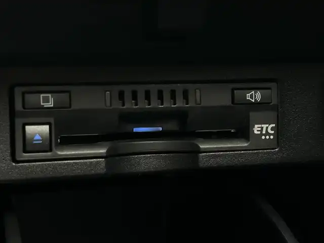 トヨタ アルファード S Cパッケージ 福岡県 2022(令4)年 1.6万km ホワイトパールクリスタルシャイン 純正10型ナビ(フルセグTV/BT)バックモニター後席モニターＷサンルーフ三眼LEDヘッドライトシーケンシャルウィンカートヨタセーフティーセンスコーナーセンサーBSM電動リアゲート両側パワスラレーダークルコンETCデジタルインナーミラーUSBポートシートヒーターハンドルヒーターオットマン純正アルミホイール18インチスマートキープッシュスタート