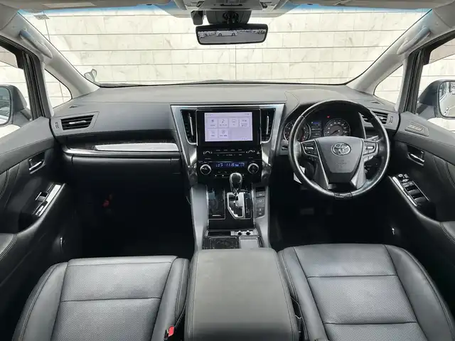 トヨタ アルファード S Cパッケージ 福岡県 2022(令4)年 1.6万km ホワイトパールクリスタルシャイン 純正10型ナビ(フルセグTV/BT)バックモニター後席モニターＷサンルーフ三眼LEDヘッドライトシーケンシャルウィンカートヨタセーフティーセンスコーナーセンサーBSM電動リアゲート両側パワスラレーダークルコンETCデジタルインナーミラーUSBポートシートヒーターハンドルヒーターオットマン純正アルミホイール18インチスマートキープッシュスタート