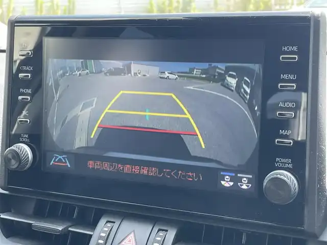 トヨタ ＲＡＶ４ アドベンチャー オフロードPKG 滋賀県 2021(令3)年 1.9万km アティチュードブラックマイカ 純正ディスプレイオーディオ/・AM/FM/・USB/・Miracast/・Bluetooth/バックカメラ/ステアリングスイッチ/革巻きステアリング/ステアリングヒーター/運転席パワーシート/前席シートヒーター/前席シートベンチレーション/ETC/前後ドライブレコーダー/USB充電/プリクラッシュセーフティ/レーントレーシングアラート/ブラインドスポットモニター/リアクロストラフィックアラート/パーキングサポートブレーキ/ロードサインアシスト/オートハイビーム/アダプティブクルーズコントロール/LEDヘッドライト/フォグランプ/オートリトラミラー/純正ラバーフロアマット/純正アルミホイール
