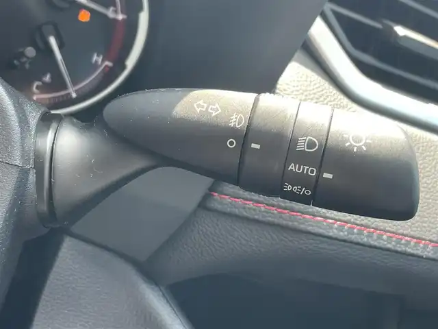 トヨタ ＲＡＶ４ アドベンチャー オフロードPKG 滋賀県 2021(令3)年 1.9万km アティチュードブラックマイカ 純正ディスプレイオーディオ/・AM/FM/・USB/・Miracast/・Bluetooth/バックカメラ/ステアリングスイッチ/革巻きステアリング/ステアリングヒーター/運転席パワーシート/前席シートヒーター/前席シートベンチレーション/ETC/前後ドライブレコーダー/USB充電/プリクラッシュセーフティ/レーントレーシングアラート/ブラインドスポットモニター/リアクロストラフィックアラート/パーキングサポートブレーキ/ロードサインアシスト/オートハイビーム/アダプティブクルーズコントロール/LEDヘッドライト/フォグランプ/オートリトラミラー/純正ラバーフロアマット/純正アルミホイール