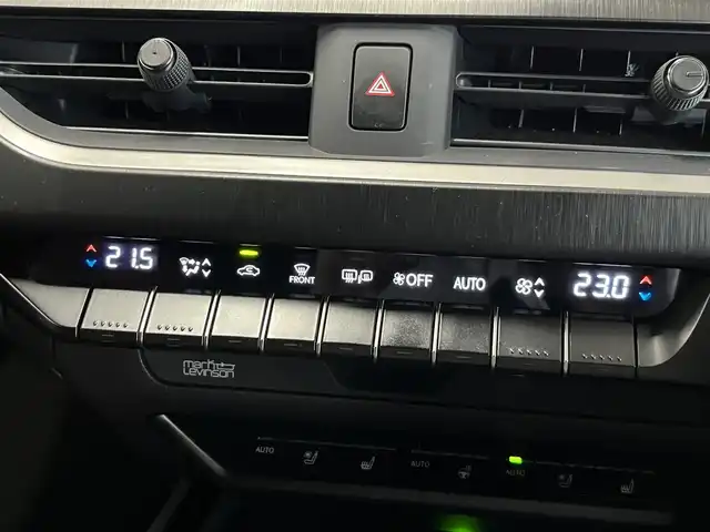 レクサス ＵＸ 250h Fスポーツ 山形県 2019(平31)年 6万km ホワイトノーヴァガラスフレーク パノラマSR/3眼LEDヘッドライト/ドライブモードセレクト/純正HDDナビ/CD/DVD/Bluetooth/フルセグTV/AUX/USB/全周囲・バックカメラ/レッドレザーシート/シートヒーター/エアシート/ETC2.0/ハンズフリーパワーバックドア/レーダークルーズコントロール/ステアリングヒーター/社外TOM‘Sエアロパーツ/ヘッドアップディプレイ/置くだけ充電/スペアキー1本/カードキー１枚/社外AW付スタッドレスタイヤ有