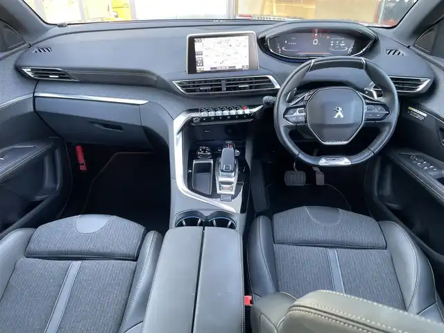 プジョー ３００８ GTライン 新潟県 2020(令2)年 4.1万km 黒 ワンオーナー/ターボ/HDDナビ/バックカメラ/アラウンドビューモニター/運転席シートメモリー/運転席マッサージシート/運転席助手席シートヒーター/ウィンカーミラー/サンルーフ/プッシュスタート/電動リアゲート