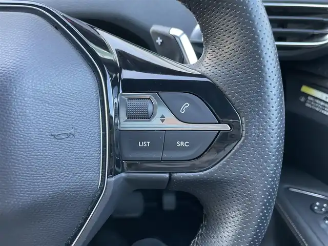 プジョー ３００８ GTライン 新潟県 2020(令2)年 4.1万km 黒 ワンオーナー/ターボ/HDDナビ/バックカメラ/アラウンドビューモニター/運転席シートメモリー/運転席マッサージシート/運転席助手席シートヒーター/ウィンカーミラー/サンルーフ/プッシュスタート/電動リアゲート