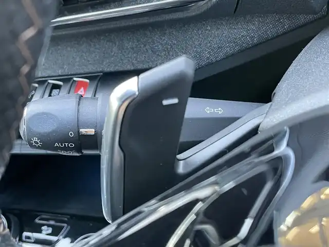 プジョー ３００８ GTライン 新潟県 2020(令2)年 4.1万km 黒 ワンオーナー/ターボ/HDDナビ/バックカメラ/アラウンドビューモニター/運転席シートメモリー/運転席マッサージシート/運転席助手席シートヒーター/ウィンカーミラー/サンルーフ/プッシュスタート/電動リアゲート