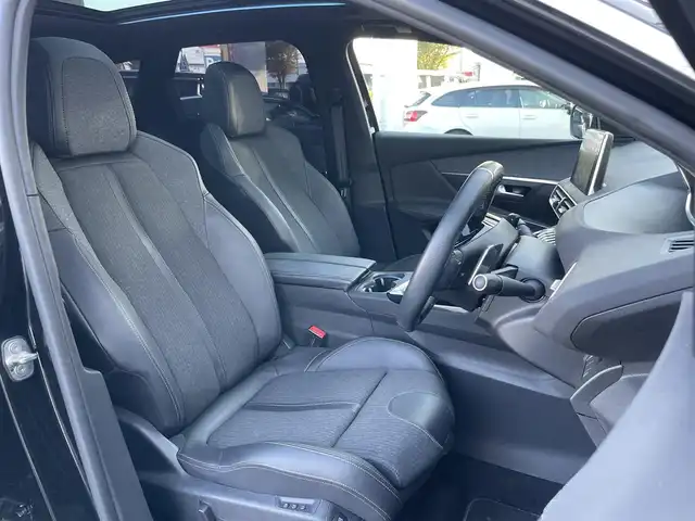 プジョー ３００８ GTライン 新潟県 2020(令2)年 4.1万km 黒 ワンオーナー/ターボ/HDDナビ/バックカメラ/アラウンドビューモニター/運転席シートメモリー/運転席マッサージシート/運転席助手席シートヒーター/ウィンカーミラー/サンルーフ/プッシュスタート/電動リアゲート
