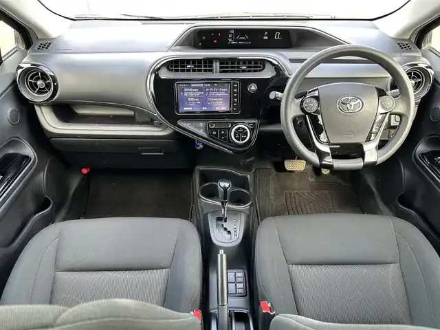 トヨタ アクア S スタイルブラック 鹿児島県 2018(平30)年 4.1万km ジュエリーパープルマイカM 純正SDナビ/【Bluetooth/フルセグTV/CD/DVD】/プリクラッシュセーフティー/バックカメラ/アイドリングストップ/オートエアコン/ドアバイザー/スマートキー/ETC