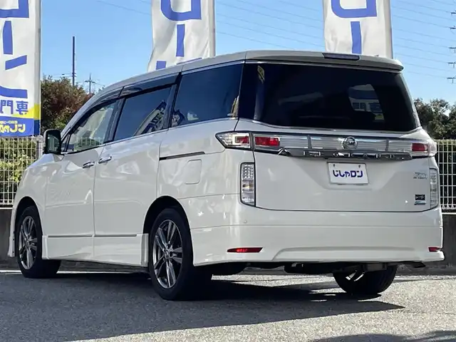 日産 エルグランド 250ハイウェイスター 兵庫県 2012(平24)年 4.1万km ブリリアントホワイトパール (株)IDOMが運営する【じしゃロン神戸名谷店】の自社ローン専用車両になりますこちらは現金またはオートローンご利用時の価格です。自社ローンご希望の方は別途その旨お申付け下さい。メモリナビ/フルセグテレビ/バックカメラ/フリップダウンモニター/ウィンカーミラー/オットマン/ドアバイザー/プッシュスタート/両側パワースライドドア/ETC