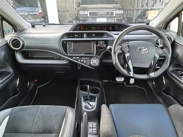トヨタ アクア G G’s 栃木県 2016(平28)年 7.9万km ライムホワイトパールクリスタルシャイン 社外オーディオディスプレイオーディオ/・Bluetooth/・Applecarplay/Androidauto/・CD/DVD/USB/バックカメラ/ETC/BBS17インチAW/レカロシート/HKSマフラー/クルーズコントロール/革巻きステアリング/LEDヘッドライト/フォグランプ/オートライト/スマートキー/プッシュスタート/純正フロアマット/純正サイドバイザー/電動格納ウィンカーミラー