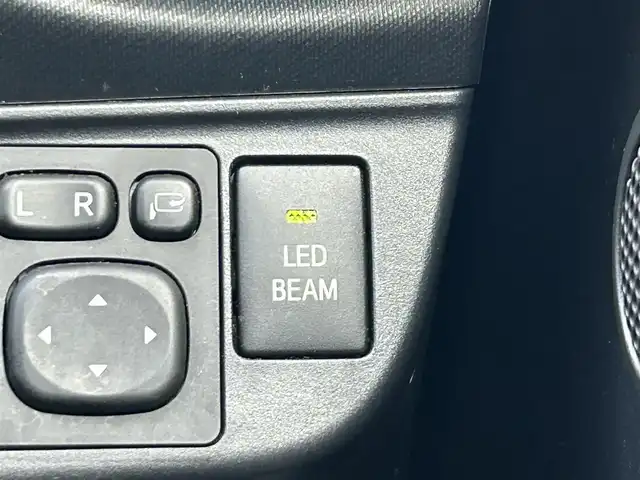 トヨタ アクア G G’s 栃木県 2016(平28)年 7.9万km ライムホワイトパールクリスタルシャイン 社外オーディオディスプレイオーディオ/・Bluetooth/・Applecarplay/Androidauto/・CD/DVD/USB/バックカメラ/ETC/BBS17インチAW/レカロシート/HKSマフラー/クルーズコントロール/革巻きステアリング/LEDヘッドライト/フォグランプ/オートライト/スマートキー/プッシュスタート/純正フロアマット/純正サイドバイザー/電動格納ウィンカーミラー