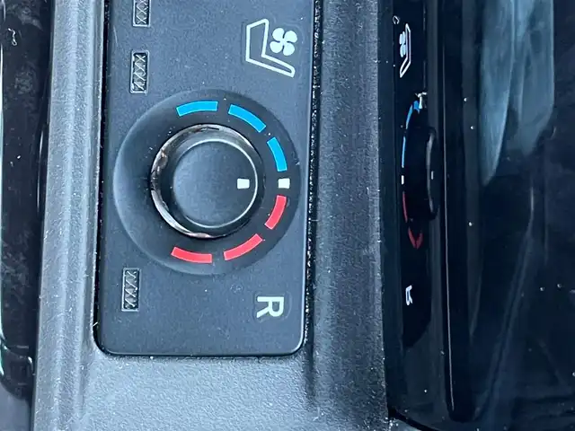 トヨタ アルファード S Cパッケージ 香川県 2019(平31)年 1.9万km ブラック 登録時走行距離；18306km/アルパインナビ11インチ/12．8型アルパイン後席モニター/ツインムーンルーフ/3眼LEDヘッドライト/バックカメラ/前後ドライブレコーダー/電動リアゲート/パワーシート/シートヒーター/ベンチレーション/両側パワースライドドア/トヨタセーフティーセンス/・プリクラッシュセーフティー/・クルーズコントロール/・レーンディパーチャーアラート/・オートマチックハイビーム/社外コーナーセンサー/オットマン/純正フロアマット/純正AW18インチ/スマートキー