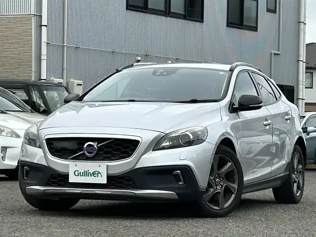 ボルボ Ｖ４０ クロスカントリー T5 AWD 宮城県 2013(平25)年 8.5万km シルバー 純正ＡＷ//ドラレコ//社外バックカメラ//純正メモリナビ（ワンセグ、ＣＤ、ＤＶＤ、ＵＳＢ、ＢＴ）//前席シートヒーター//ブラインドスポットモニター//スマートキー//スペアキー　//ＥＴＣ//電動リアゲート//プッシュスタート