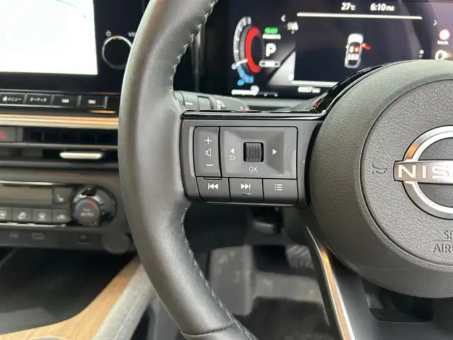 日産 オーラ G レザーエディション 栃木県 2022(令4)年 0.7万km ピュアホワイトパール エマージェンシーブレーキ/純正9インチナビ/フルセグTV/Bluetooth/USB/バックカメラ/ビルトインETC/前後ドライブレコーダー/前席シートヒーター/BOSEパーソナルプラスサウンドシステム/プロパイロット/アラウンドビューモニター/インテリジェントルームミラー/アダプティブクルーズコントロール/プッシュスタート/ステアリングリモコン/LEDオートライト/LEDフォグランプ/社外17インチスタッドレスタイヤ/アイドリングストップ/ハンドルヒーター/ドアバイザー/ワイヤレス充電/電動格納ミラー/ゼログラビティシート
