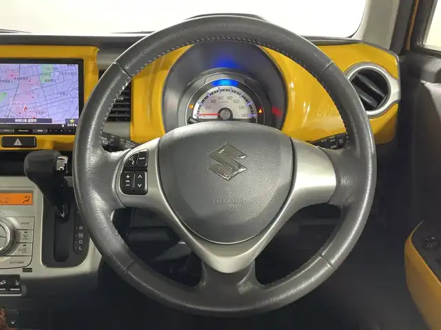 スズキ ハスラー X 神奈川県 2018(平30)年 7.1万km アクティブイエロー/ブラック2トーンルーフ ２トーンカラー/純正８型メモリーナビゲーション【AVIC-RLS901】/フルセグ　Bluetooth　CD DVD　AM FM USB　iPod　AUX/全方位カメラ/レーンアシスト/デュアルカメラブレーキサポート/衝突被害軽減ブレーキ/ダウンヒルアシストコントロール/アイドリングストップ/社外前後ドライブレコーダー/革巻きステアリング/前席シートヒーター/プッシュスタート/スマートキー/純正15インチアルミホイール/HIDヘッドライト/オートライト/フロントフォグランプ/サイドステッカー/スペアキー