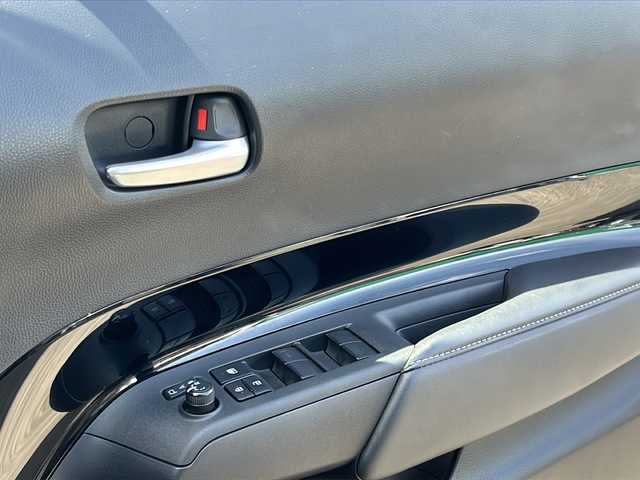 トヨタ アクア Z 宮城県 2023(令5)年 1.5万km ブラックマイカ 純正10.5インチディスプレイオーディオナビ /アダプティブクルーズコントロール/プリクラッシュセーフティシステム/レーントレーシングアシスト/オートマチックハイビーム/ロードサインアシスト/Bluetooth /スマートフォン連携 /バックカメラ /ビルトインETC /クリアランスソナー /LEDヘッドランプ /100V電源/純正AW/禁煙車