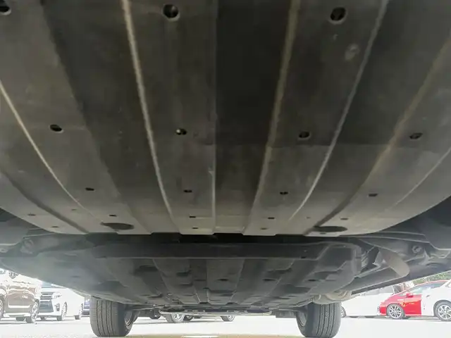 ホンダ ヴェゼル ハイブリッド RS ホンダセンシング 静岡県 2017(平29)年 7.1万km プレミアムクリスタルレッドM 純正SDナビ（ワンセグTV、バックカメラ、DVS再生機能、CDチェンジャー、BT）/ホンダセンシング/バックカメラ/クルーズコントロール/パドルシフト/D＋N席シートヒーター/合皮シート/純正フロアマット/純正アルミホイール/オートエアコン/ABS/オートライト/レーンキープアシスト/横滑り防止装置/衝突軽減システム/パワーウィンドウ/パワーステアリング