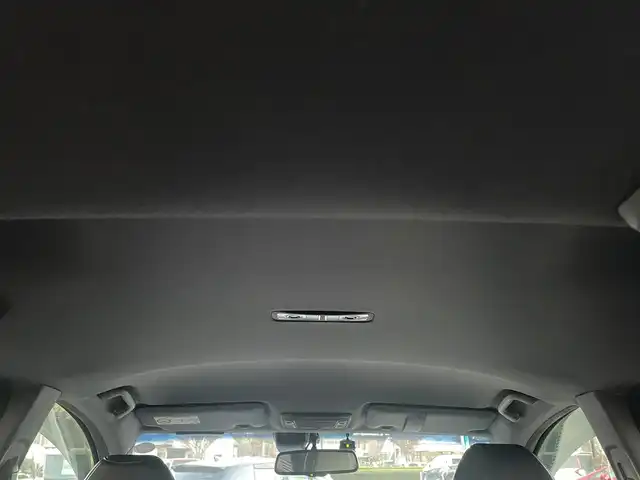 ホンダ ヴェゼル ハイブリッド RS ホンダセンシング 静岡県 2017(平29)年 7.1万km プレミアムクリスタルレッドM 純正SDナビ（ワンセグTV、バックカメラ、DVS再生機能、CDチェンジャー、BT）/ホンダセンシング/バックカメラ/クルーズコントロール/パドルシフト/D＋N席シートヒーター/合皮シート/純正フロアマット/純正アルミホイール/オートエアコン/ABS/オートライト/レーンキープアシスト/横滑り防止装置/衝突軽減システム/パワーウィンドウ/パワーステアリング